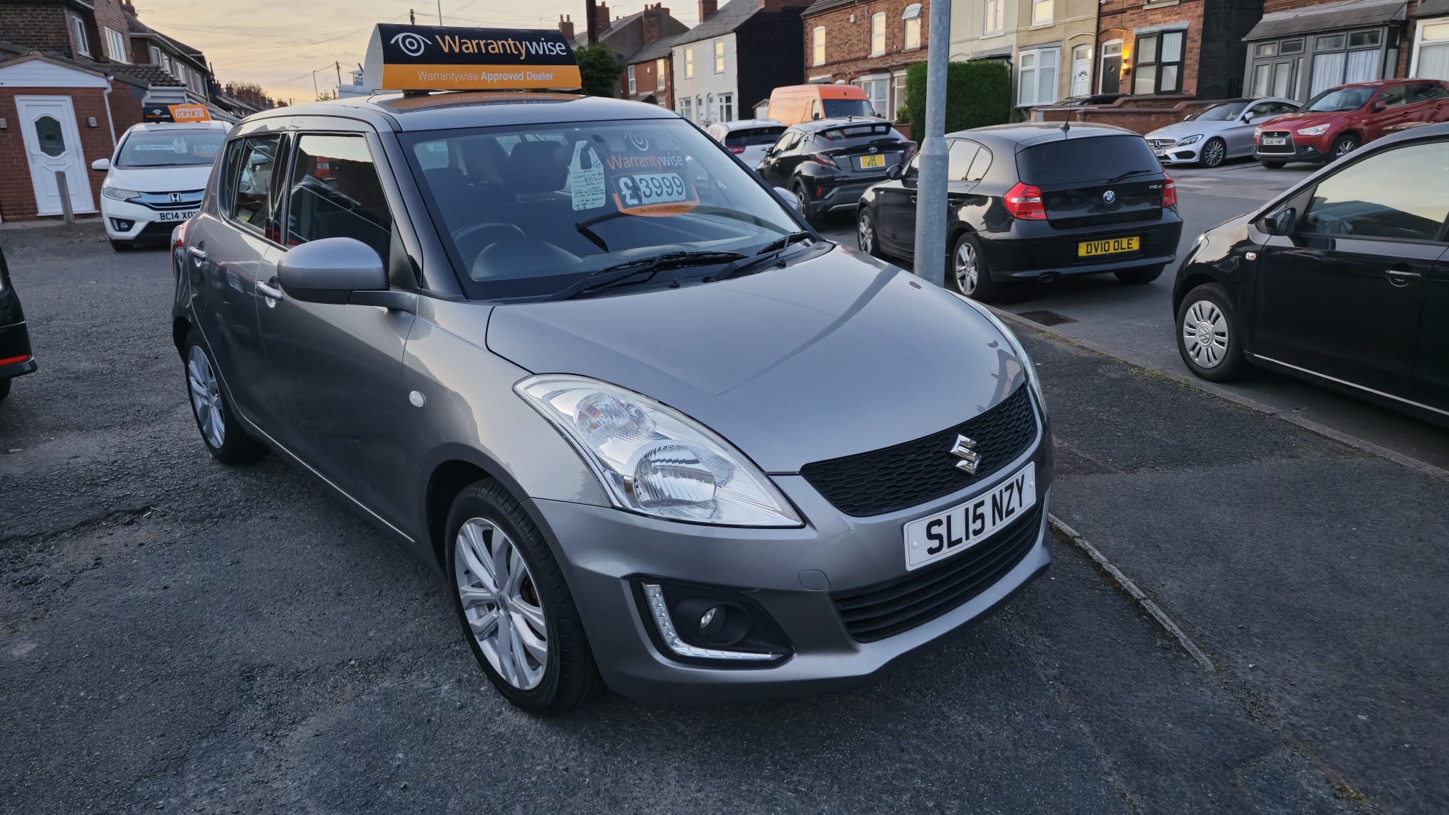 
								Suzuki Swift SZ3 full									