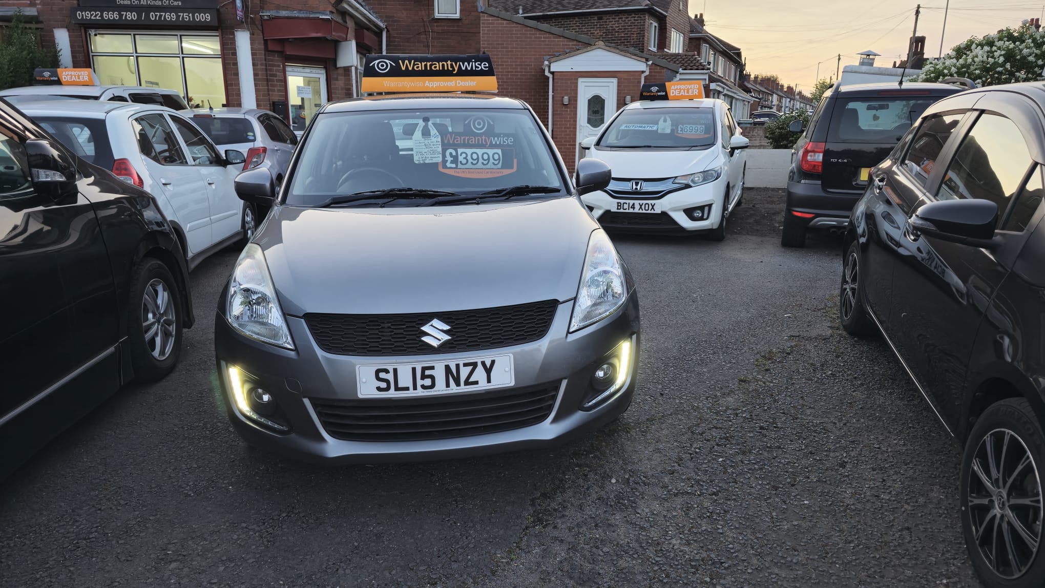 
								Suzuki Swift SZ3 full									