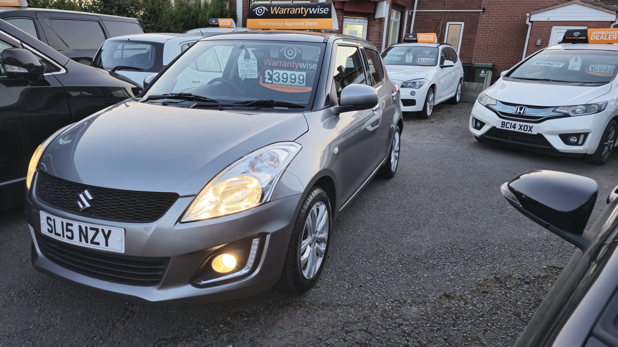 
								Suzuki Swift SZ3 full									