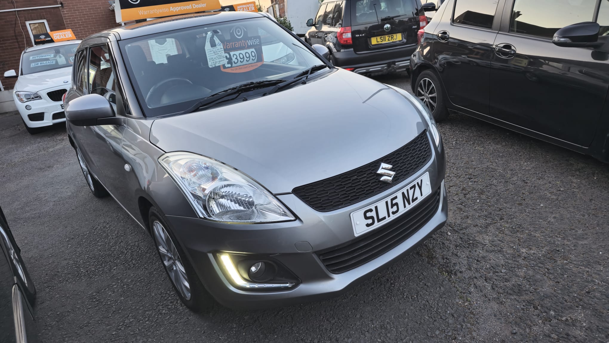 
								Suzuki Swift SZ3 full									
