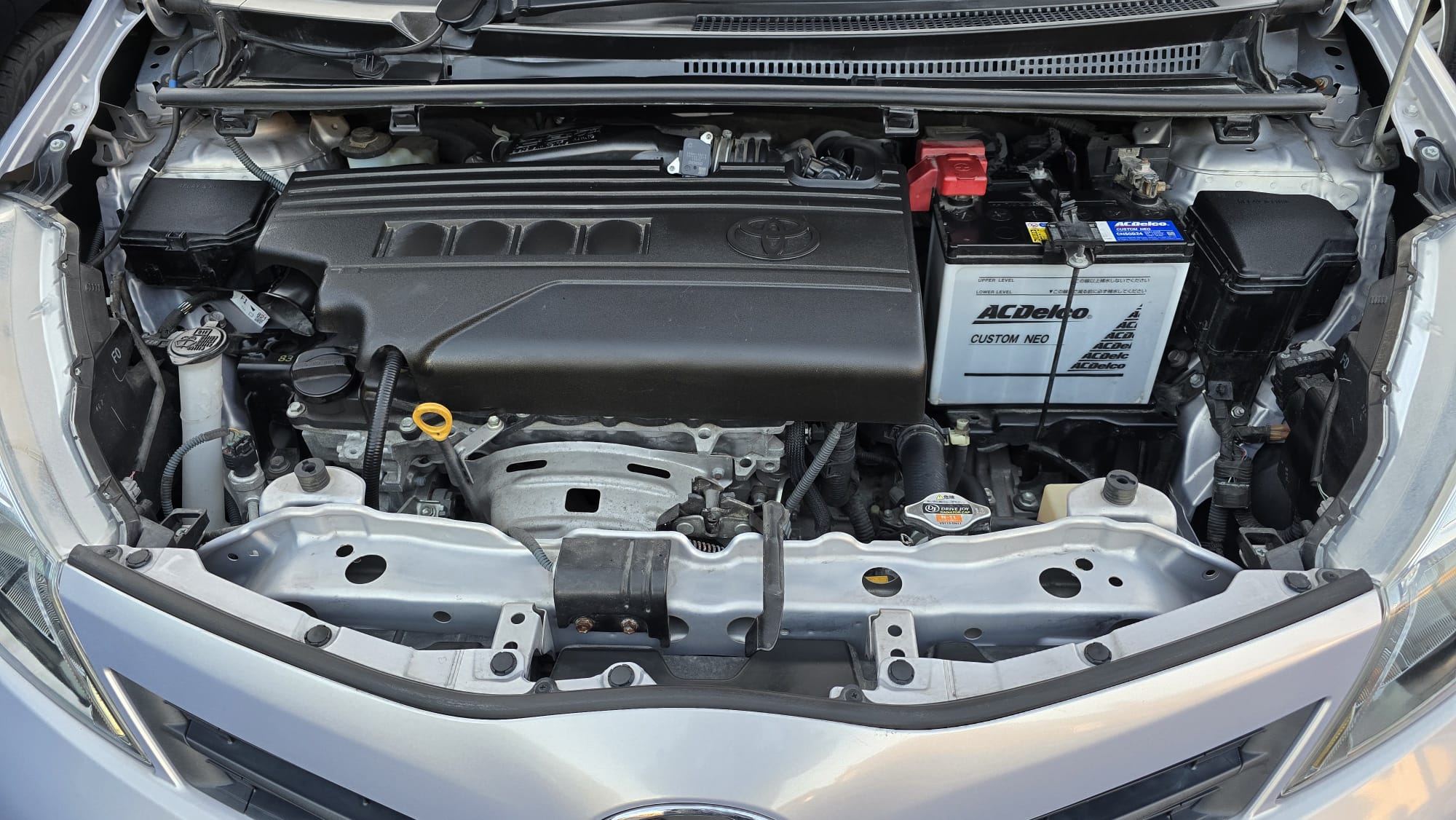 
								Toyota Yaris full									