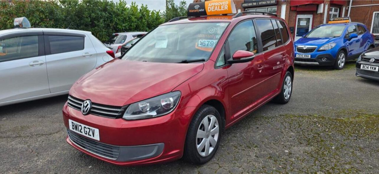 
								Volkswagen Touran full									