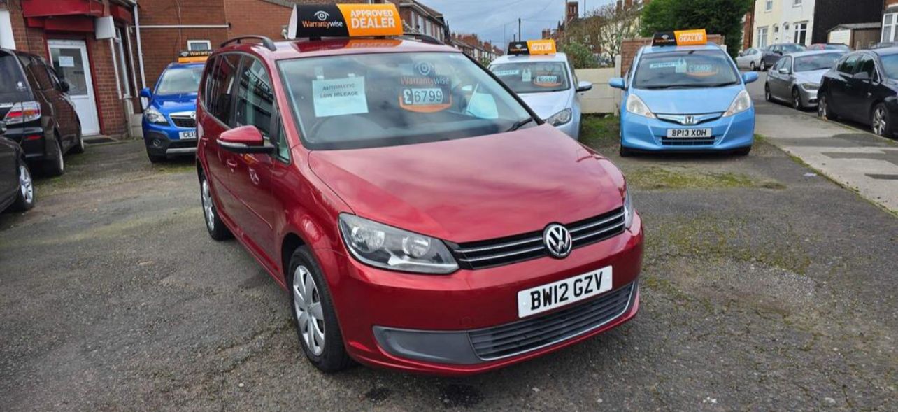 
								Volkswagen Touran full									